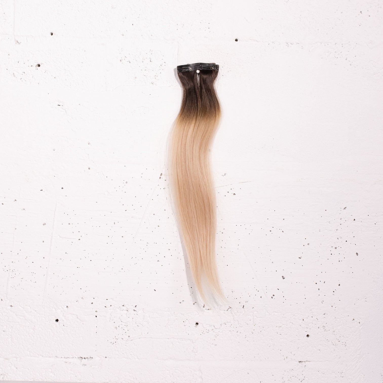 L.A. Blonde + Dark Chocolate Root